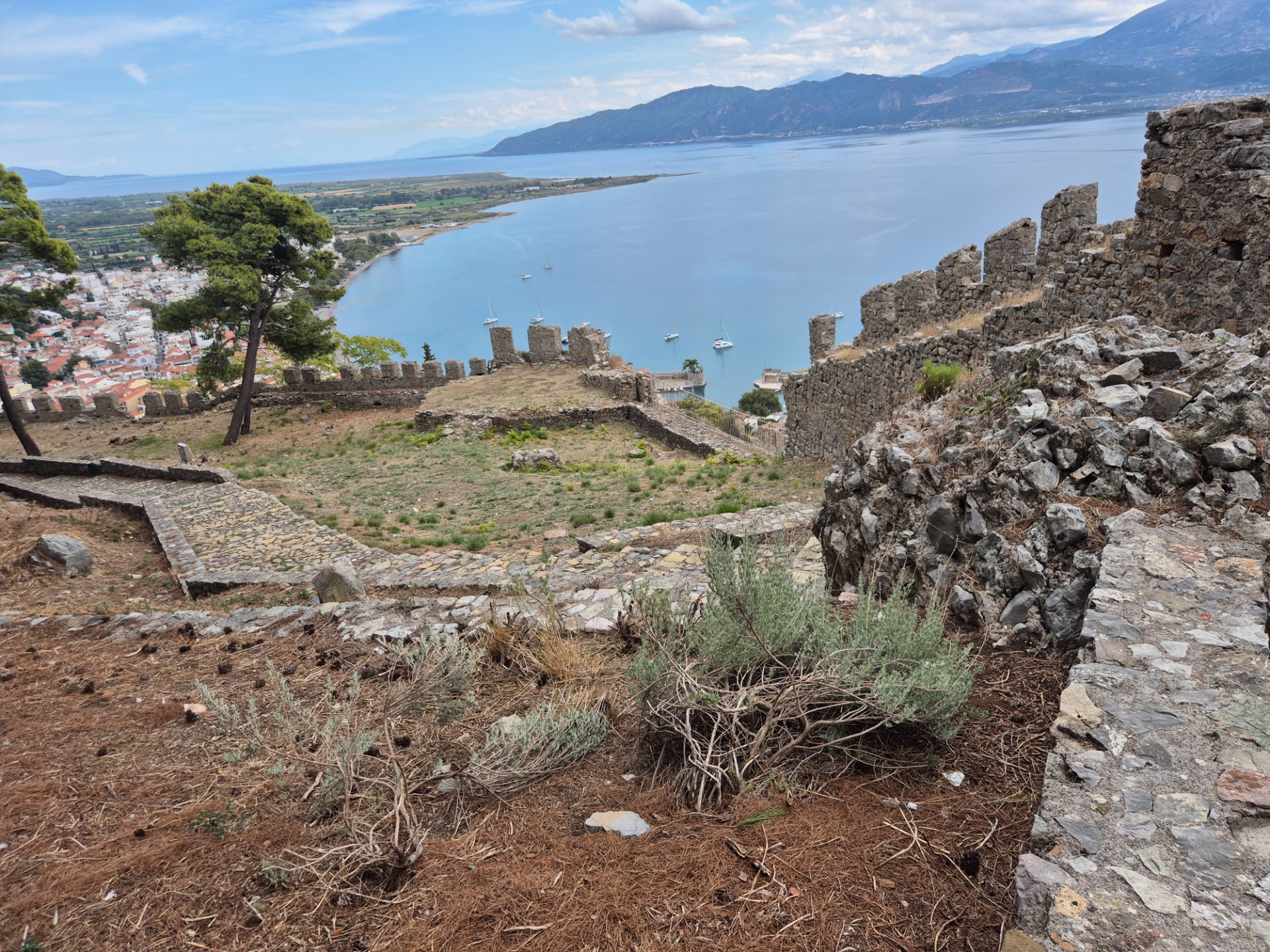 Utsikt från fästningen i Nafpaktos
